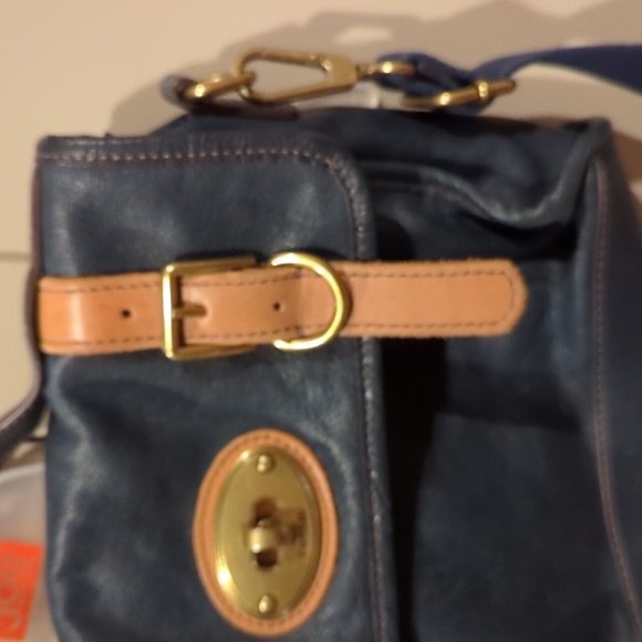 Fossil navy leather satchel with brown leather detail and gold hardware. - Picture 4 of 10